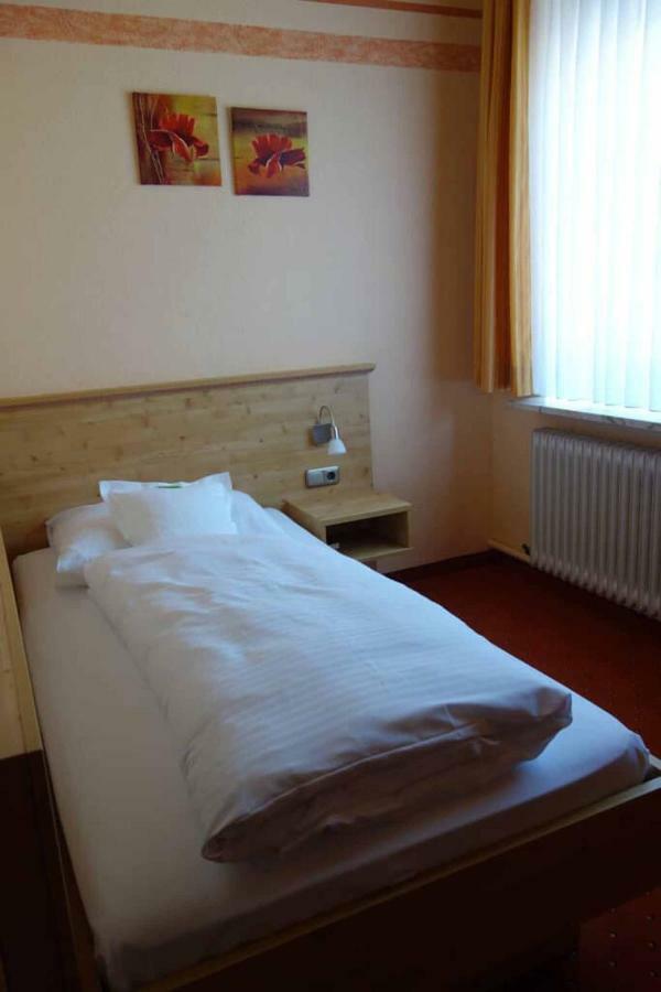 Hotel Bayerischer Hof Waldsassen Ngoại thất bức ảnh
